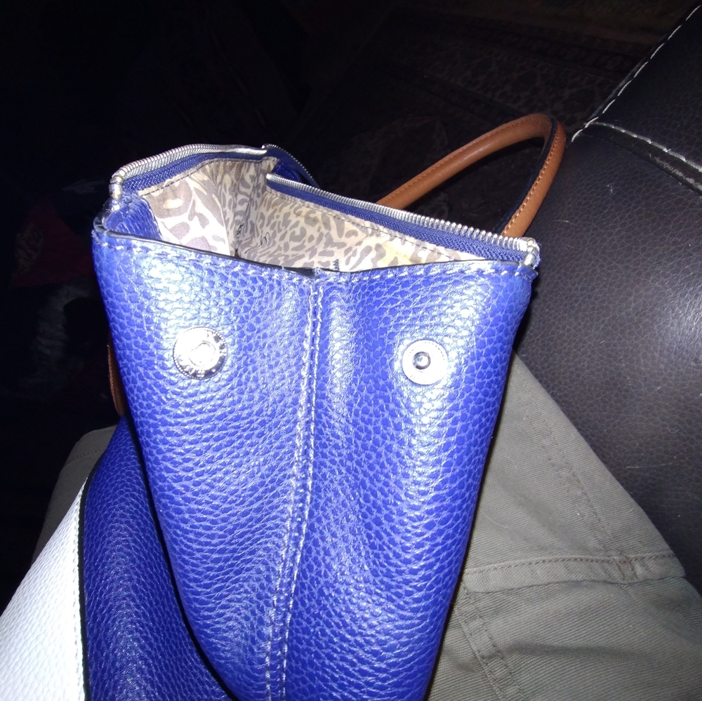 GUESS 2 Zipper handbag Multi Pocket Blue & White Brown Straps Cheetah P Lining - Picture 7 of 9